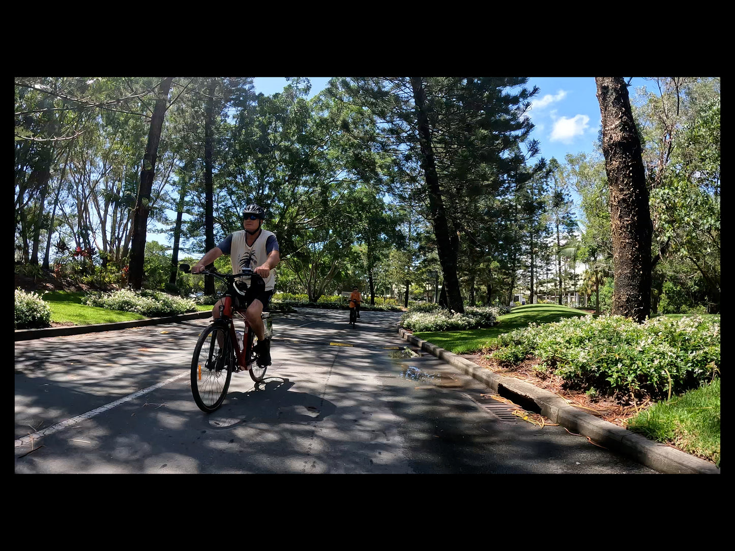 Easy Peasy Novotel North e-Bike Tour β Coastal Adventure for All!